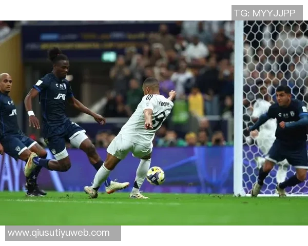 贡萨洛在西班牙U21破门终结进球荒身价1500万的皇马前锋重回状态 贡萨洛在西班牙U21破门终结进球荒身价1500万的皇马前锋重回状态